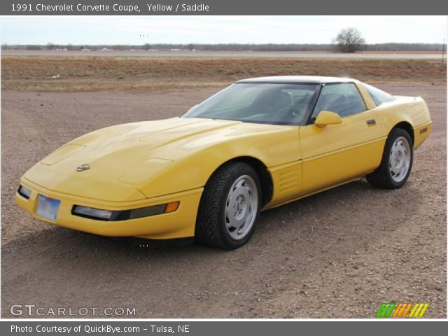 1991 Chevrolet Corvette Coupe in Yellow