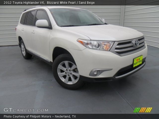 2012 Toyota Highlander V6 in Blizzard White Pearl