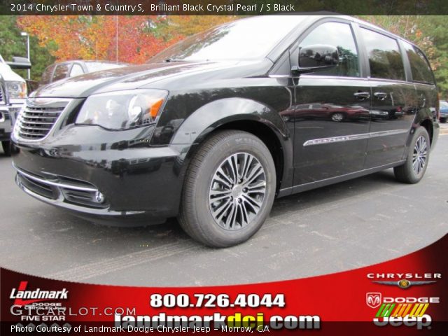 2014 Chrysler Town & Country S in Brilliant Black Crystal Pearl