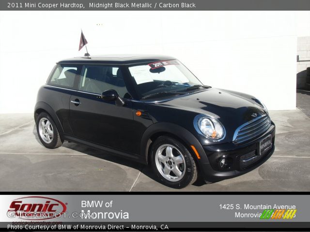 2011 Mini Cooper Hardtop in Midnight Black Metallic