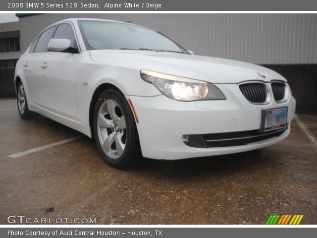 2008 BMW 5 Series 528i Sedan in Alpine White