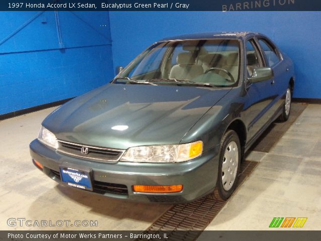 1997 Honda Accord LX Sedan in Eucalyptus Green Pearl