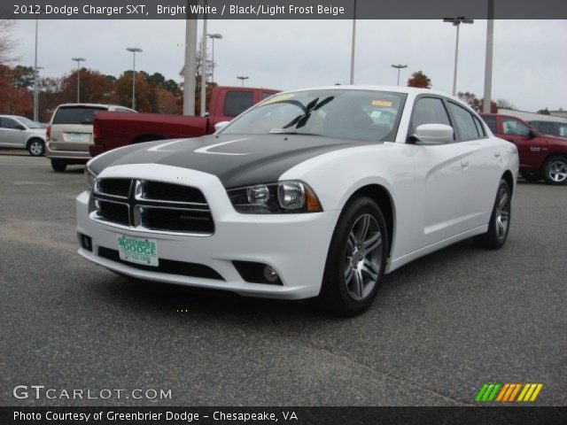 2012 Dodge Charger SXT in Bright White