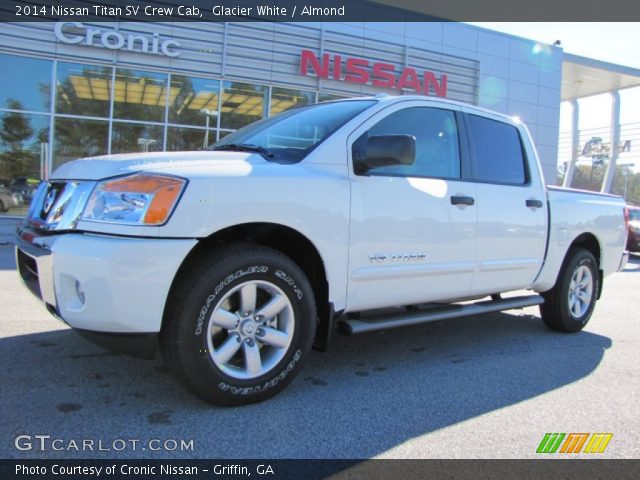 2014 Nissan Titan SV Crew Cab in Glacier White