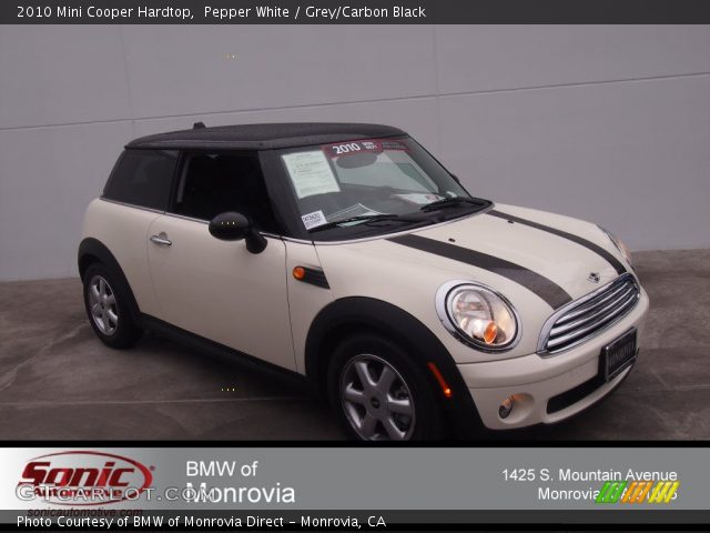 2010 Mini Cooper Hardtop in Pepper White