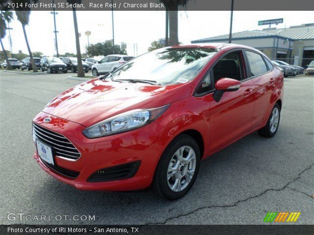 2014 Ford Fiesta SE Sedan in Race Red