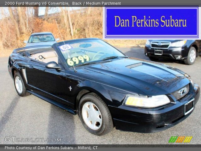 2000 Ford Mustang V6 Convertible in Black