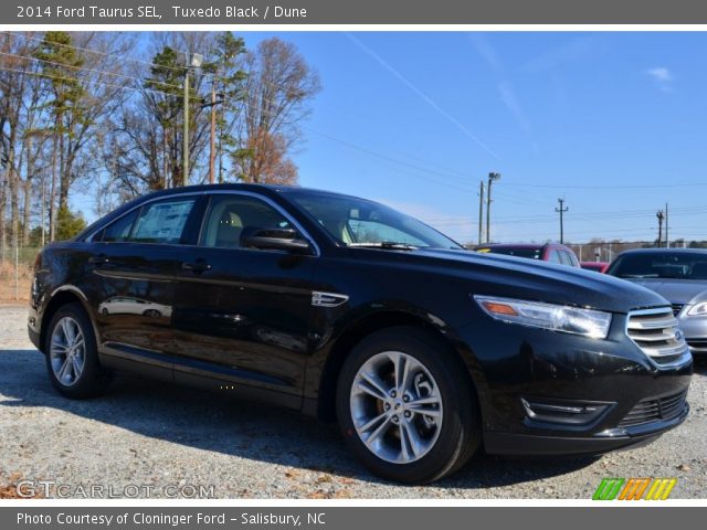 2014 Ford Taurus SEL in Tuxedo Black