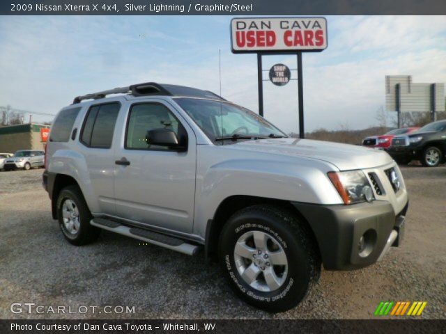 2009 Nissan Xterra X 4x4 in Silver Lightning