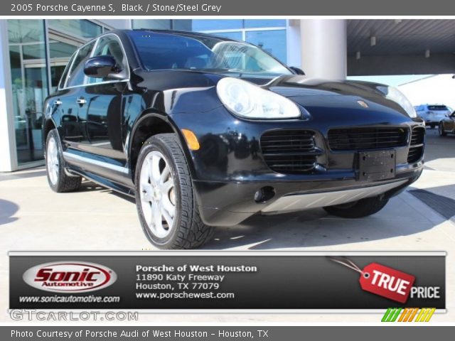 2005 Porsche Cayenne S in Black