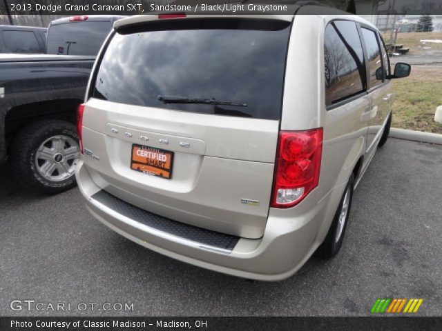 2013 Dodge Grand Caravan SXT in Sandstone