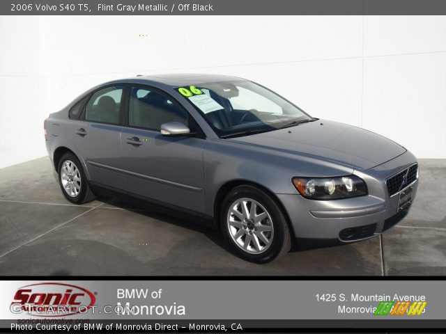 2006 Volvo S40 T5 in Flint Gray Metallic