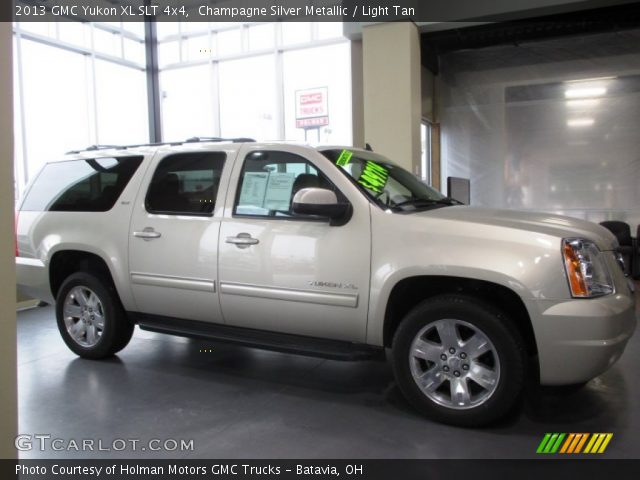 2013 GMC Yukon XL SLT 4x4 in Champagne Silver Metallic