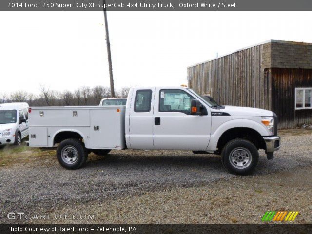 2014 Ford F250 Super Duty XL SuperCab 4x4 Utility Truck in Oxford White