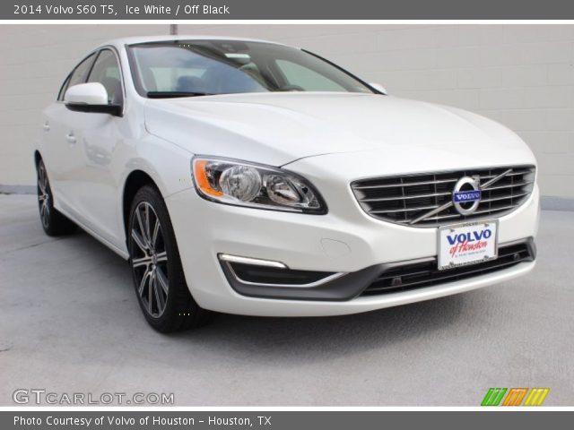 2014 Volvo S60 T5 in Ice White