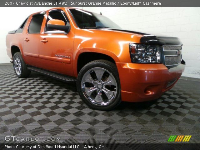 2007 Chevrolet Avalanche LT 4WD in Sunburst Orange Metallic