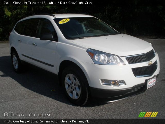 2011 Chevrolet Traverse LS in White