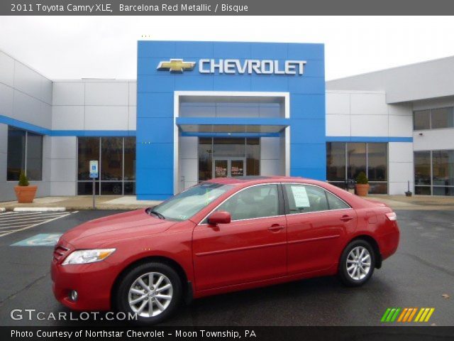 2011 Toyota Camry XLE in Barcelona Red Metallic