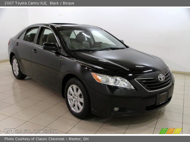 2007 Toyota Camry XLE in Black