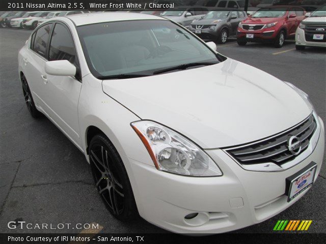 2011 Nissan Altima 2.5 S in Winter Frost White