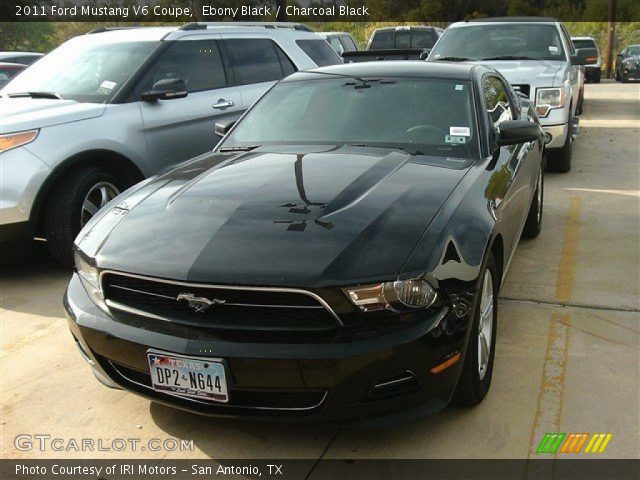 2011 Ford Mustang V6 Coupe in Ebony Black