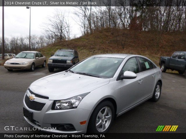 2014 Chevrolet Cruze LT in Silver Ice Metallic