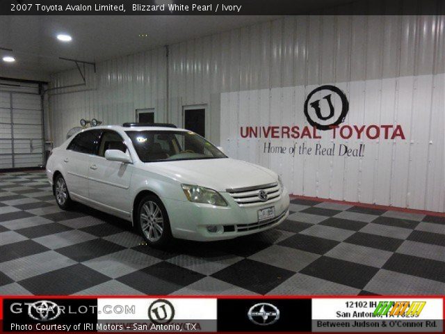 2007 Toyota Avalon Limited in Blizzard White Pearl