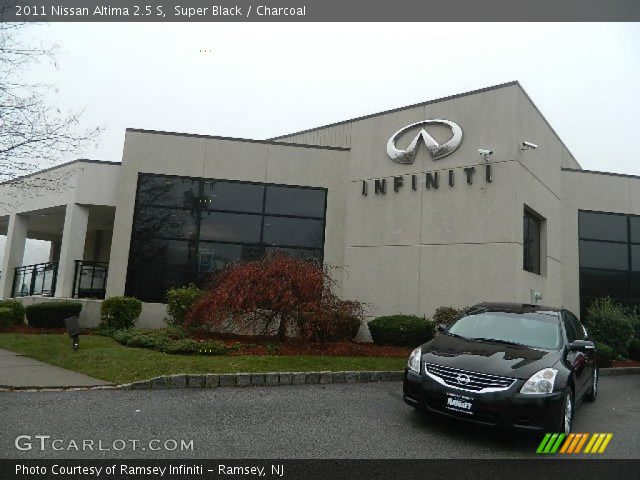 2011 Nissan Altima 2.5 S in Super Black