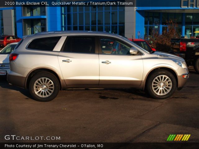 2010 Buick Enclave CXL in Quicksilver Metallic