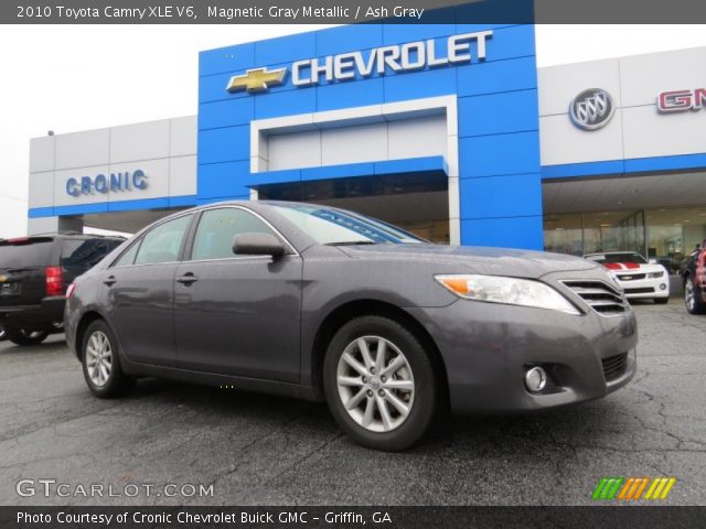 2010 Toyota Camry XLE V6 in Magnetic Gray Metallic