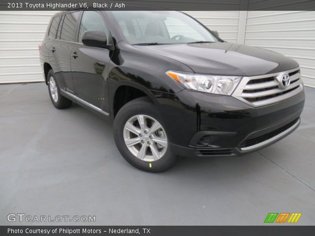 2013 Toyota Highlander V6 in Black