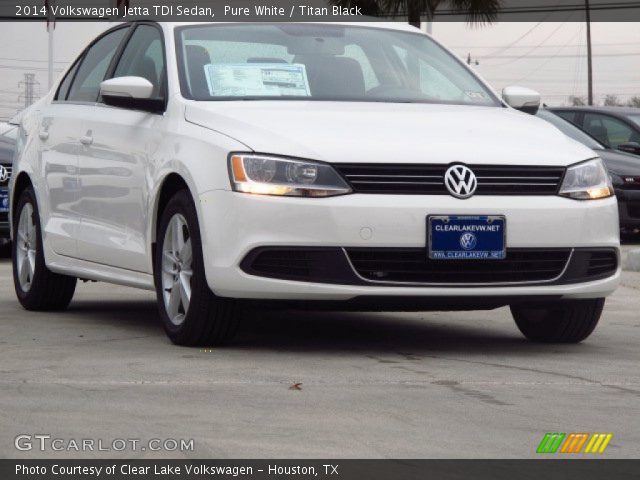 2014 Volkswagen Jetta TDI Sedan in Pure White