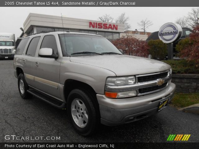 2005 Chevrolet Tahoe LS 4x4 in Sandstone Metallic