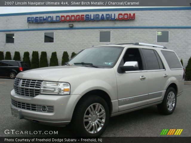 2007 Lincoln Navigator Ultimate 4x4 in Silver Birch Metallic
