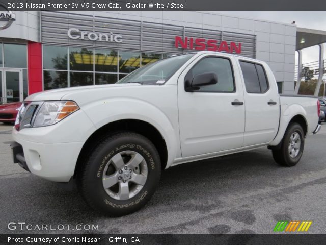 2013 Nissan Frontier SV V6 Crew Cab in Glacier White