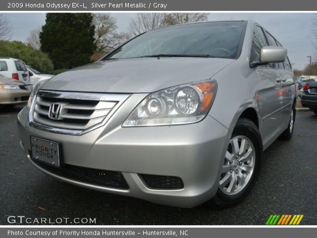 2009 Honda Odyssey EX-L in Silver Pearl Metallic