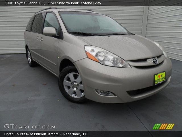 2006 Toyota Sienna XLE in Silver Shadow Pearl