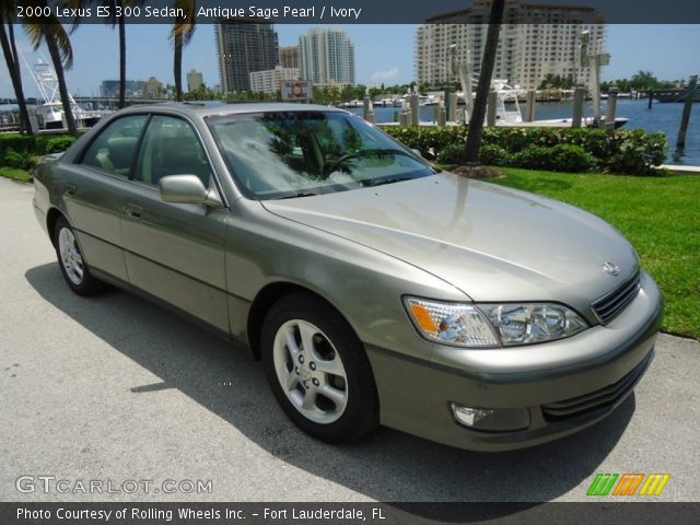 2000 Lexus ES 300 Sedan in Antique Sage Pearl