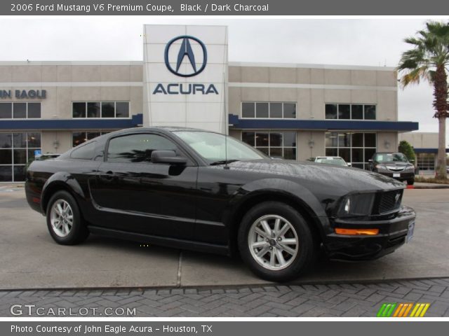 2006 Ford Mustang V6 Premium Coupe in Black