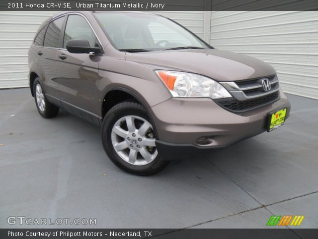 2011 Honda CR-V SE in Urban Titanium Metallic