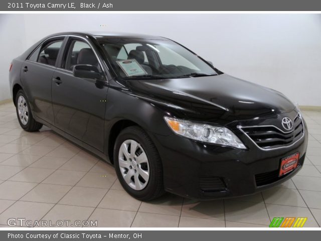 2011 Toyota Camry LE in Black