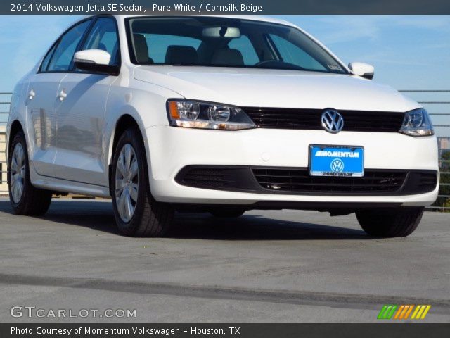 2014 Volkswagen Jetta SE Sedan in Pure White