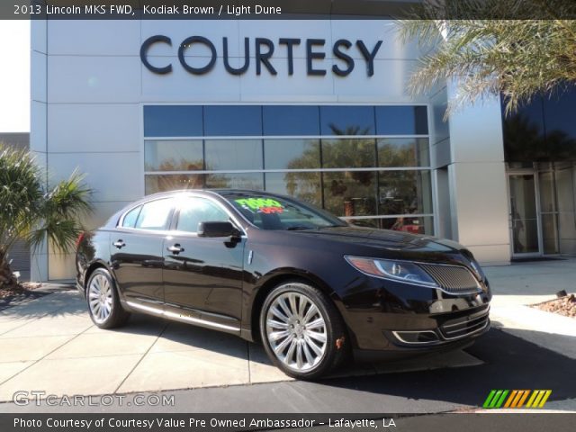 2013 Lincoln MKS FWD in Kodiak Brown