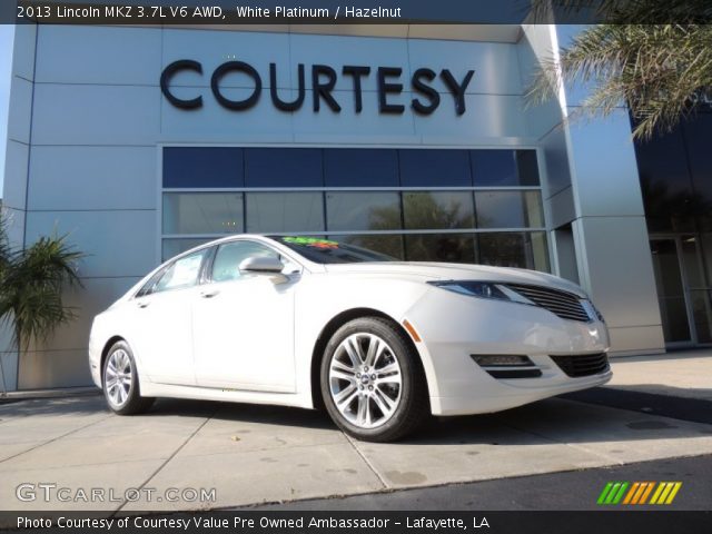 2013 Lincoln MKZ 3.7L V6 AWD in White Platinum