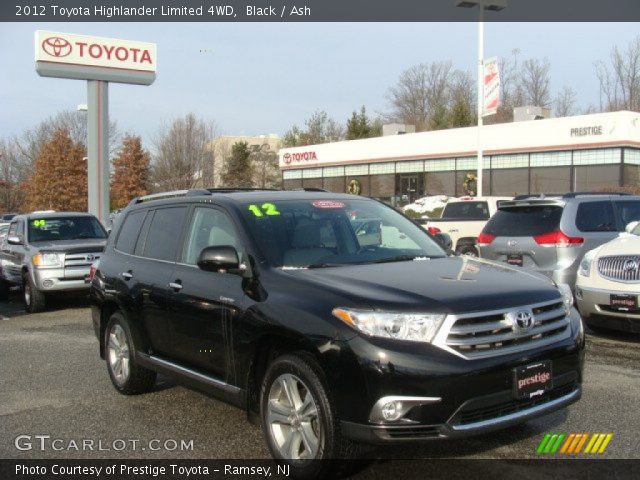 2012 Toyota Highlander Limited 4WD in Black