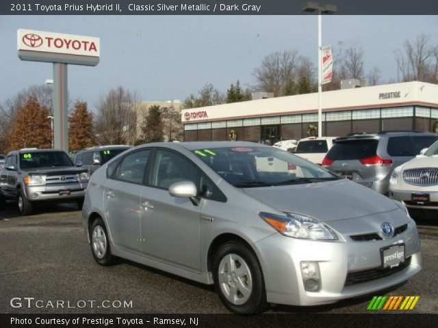 2011 Toyota Prius Hybrid II in Classic Silver Metallic