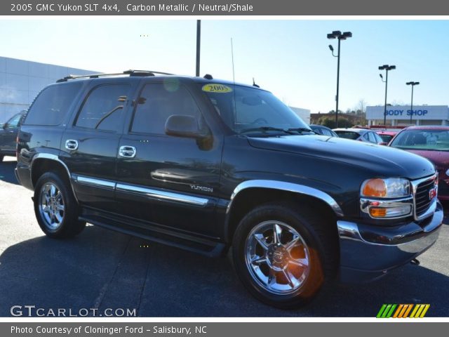 2005 GMC Yukon SLT 4x4 in Carbon Metallic
