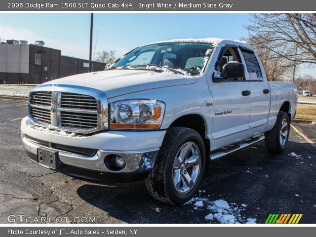 2006 Dodge Ram 1500 SLT Quad Cab 4x4 in Bright White