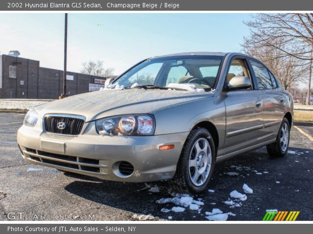 2002 Hyundai Elantra GLS Sedan in Champagne Beige