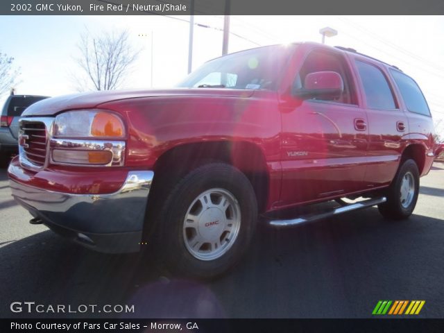 2002 GMC Yukon  in Fire Red